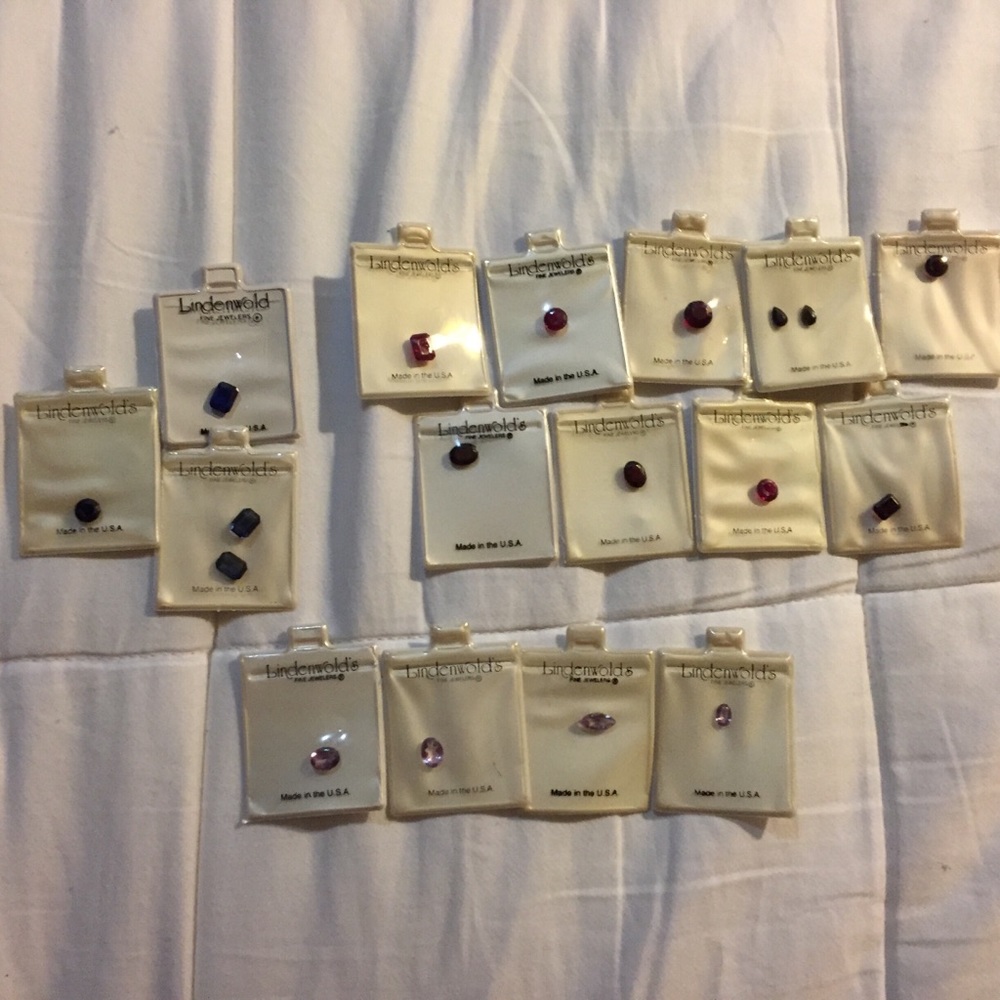 Lindenwold’s Loose Stones Faux Variety #3 18 piece